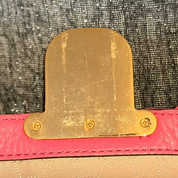 ๐ธ ๐๐ข๐๐ก๐๐๐ฅ ๐๐จ๐ซ๐ฌ Charlton Crossbody in Peony โ Small & Stunning! ๐ - Picture 12 of 12